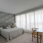 2202 Ocean View 아파트 *