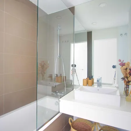 2202 Ocean View * Estepona