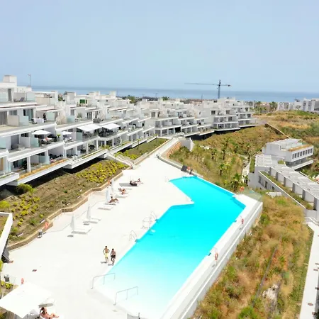 Apartment 2202 Ocean View *